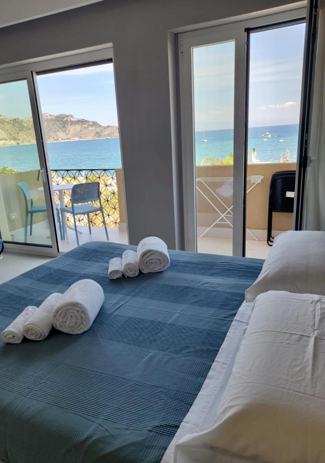 La Finestra Sul Mare Modern * Giardini Naxos