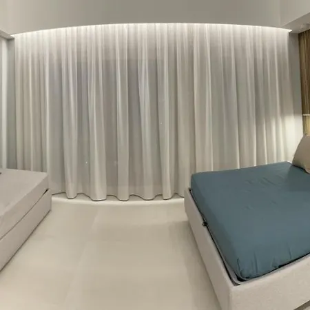 La Finestra Sul Mare Modern Apartment Giardini-Naxos Exterior foto